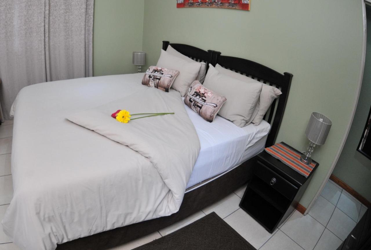 Summer Garden Guest House Benoni Exterior photo